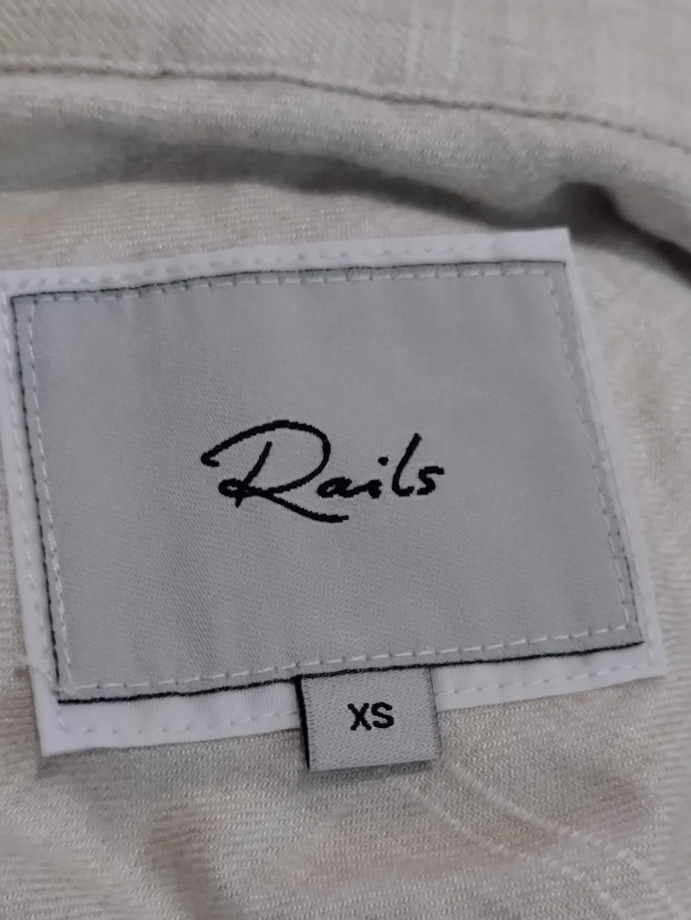 Rails Hunter Shirt in Birch Heather Women's XS Long Sleeve Button Up Soft
